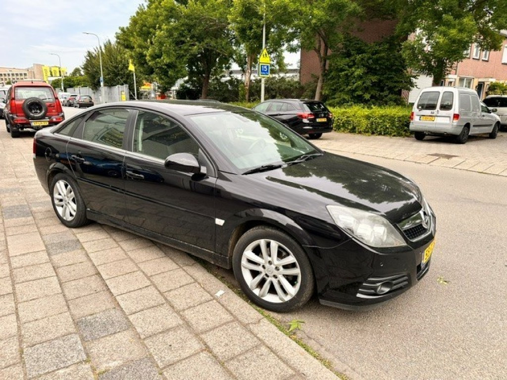 OPEL VECTRA Hatchback 5 drs