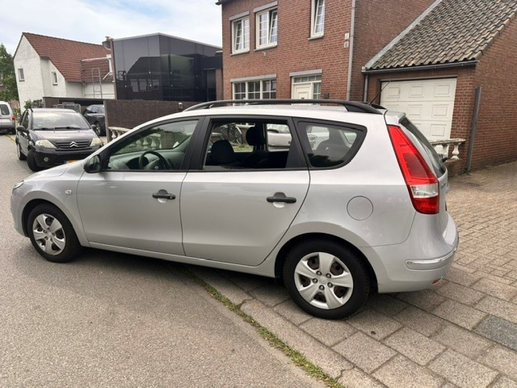 HYUNDAI I30CW Hatchback 5 drs