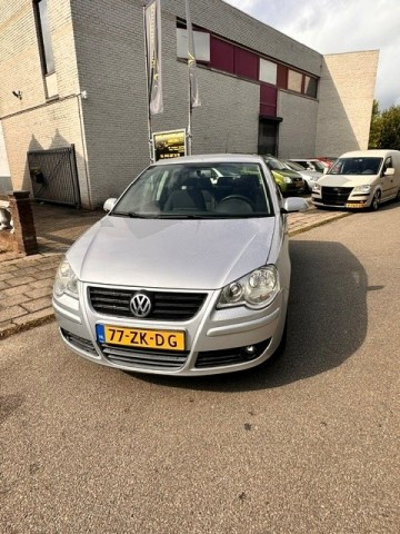 VOLKSWAGEN POLO Hatchback 5 drs