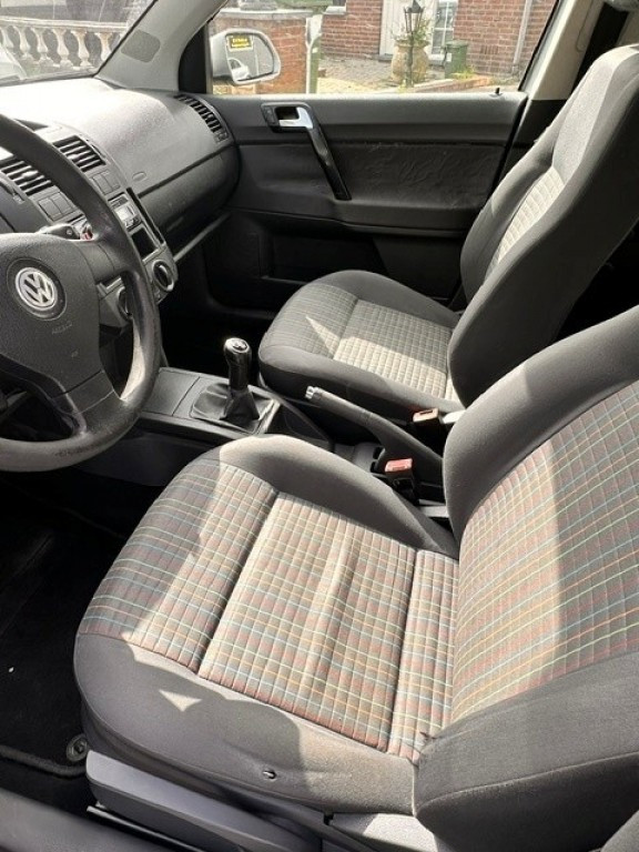 VOLKSWAGEN POLO Hatchback 5 drs