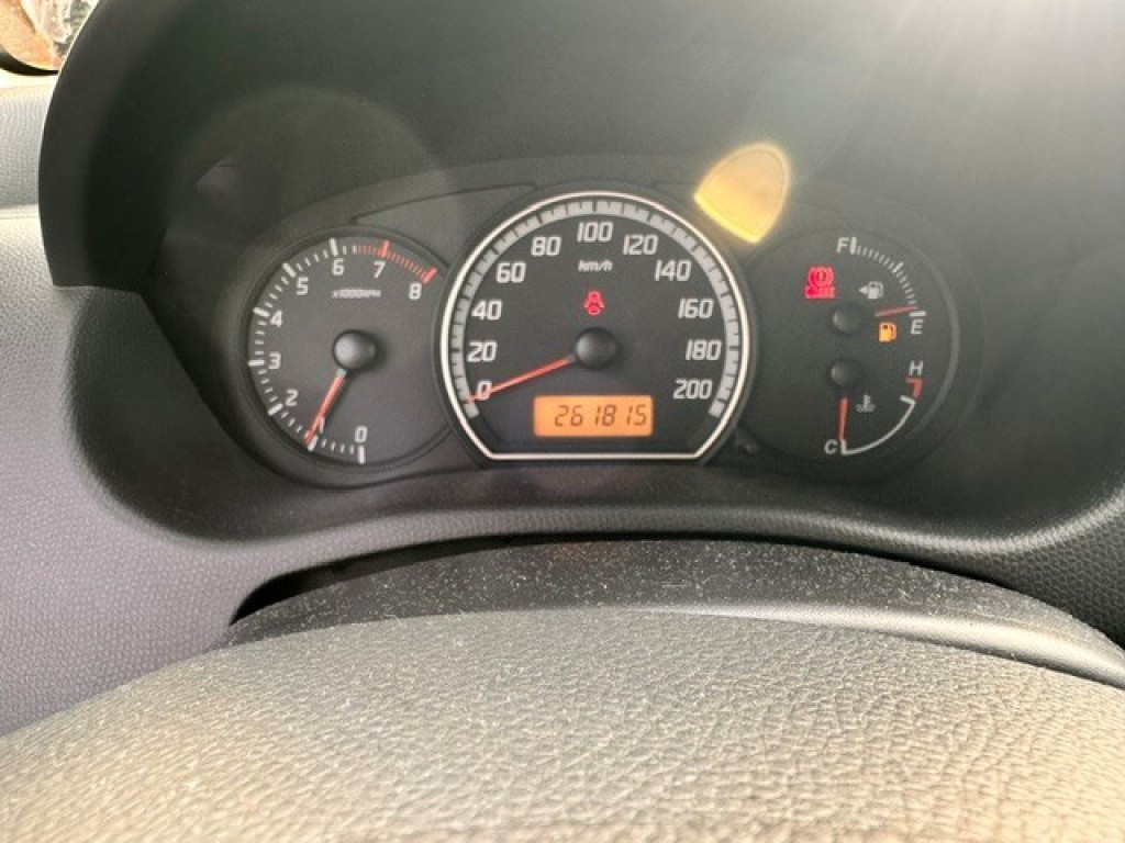 SUZUKI SWIFT Hatchback 5 drs