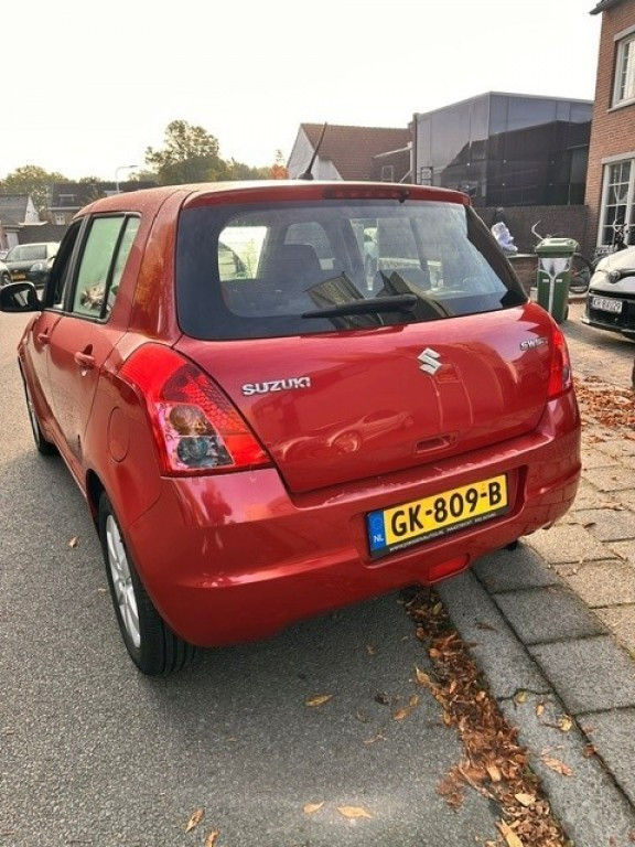 SUZUKI SWIFT Hatchback 5 drs
