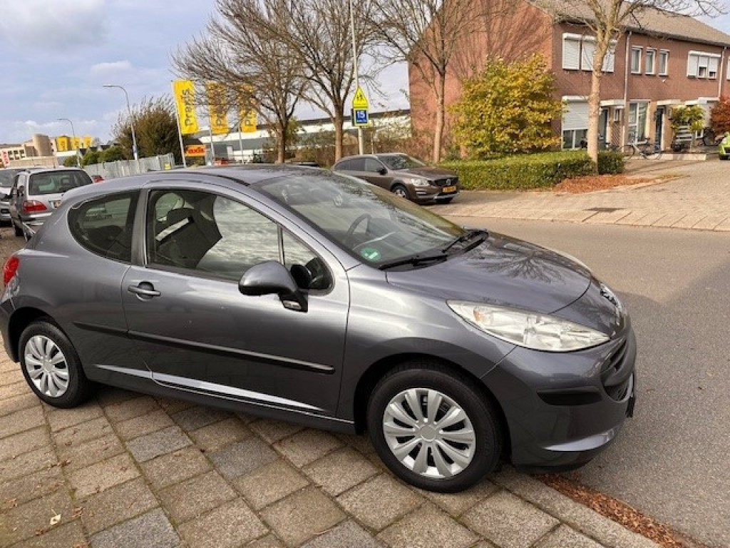 PEUGEOT 207 Hatchback 3 drs