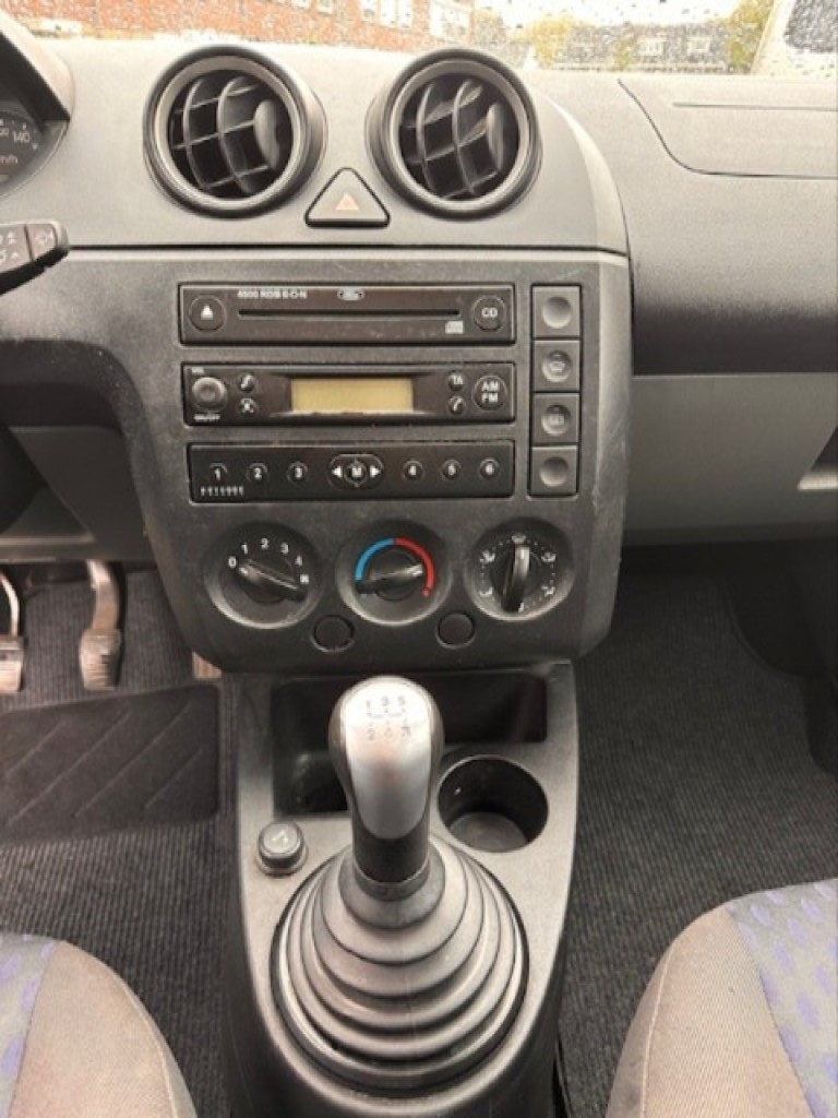 FORD FIESTA Hatchback 5 drs