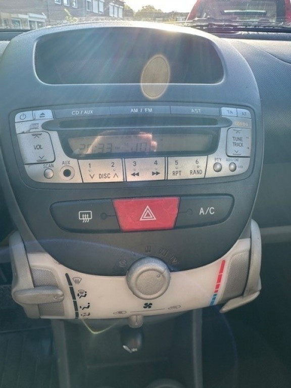 TOYOTA AYGO Hatchback 3 drs