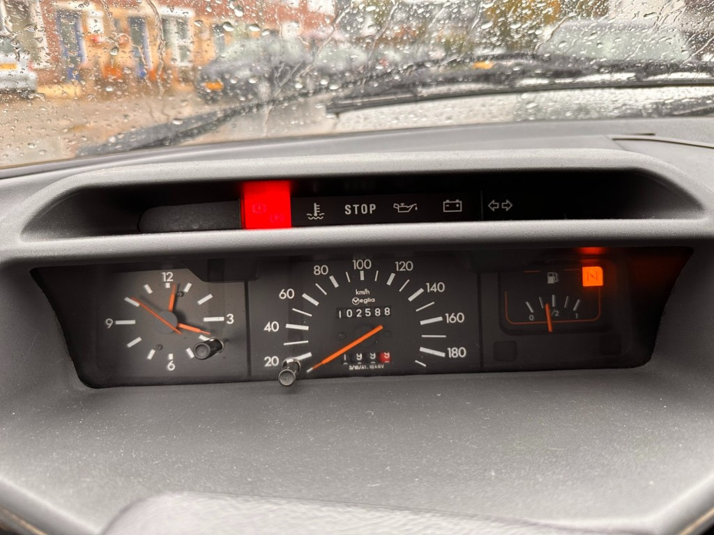 PEUGEOT 205 Hatchback 3 drs