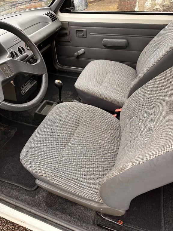 PEUGEOT 205 Hatchback 3 drs