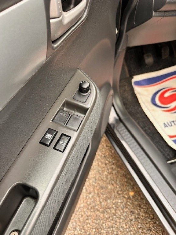 SUZUKI SWIFT Hatchback 5 drs