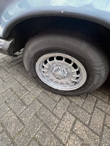 MERCEDES-BENZ SE Sedan 4 drs