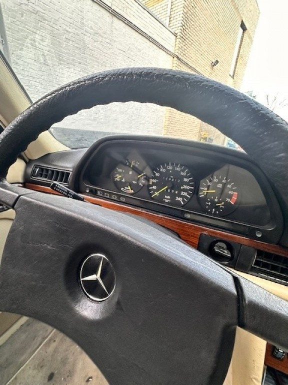 MERCEDES-BENZ SE Sedan 4 drs