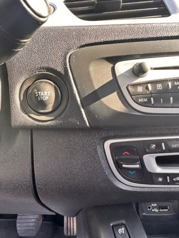 RENAULT SCENIC Hatchback 5 drs