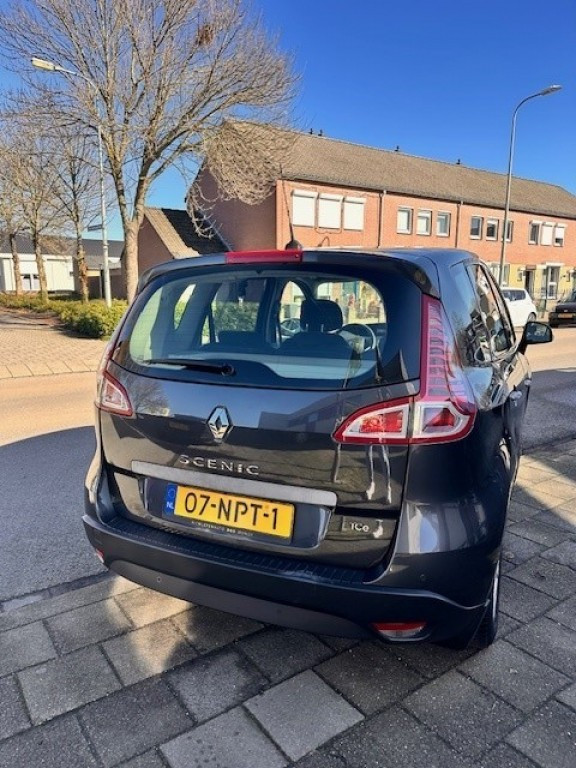 RENAULT SCENIC Hatchback 5 drs