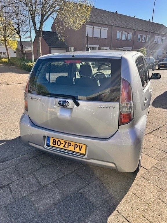 SUBARU JUSTY Hatchback 5 drs