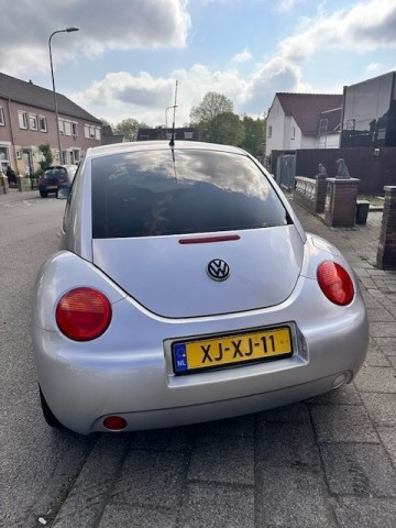 VOLKSWAGEN NEW BEETLE Hatchback 3 drs