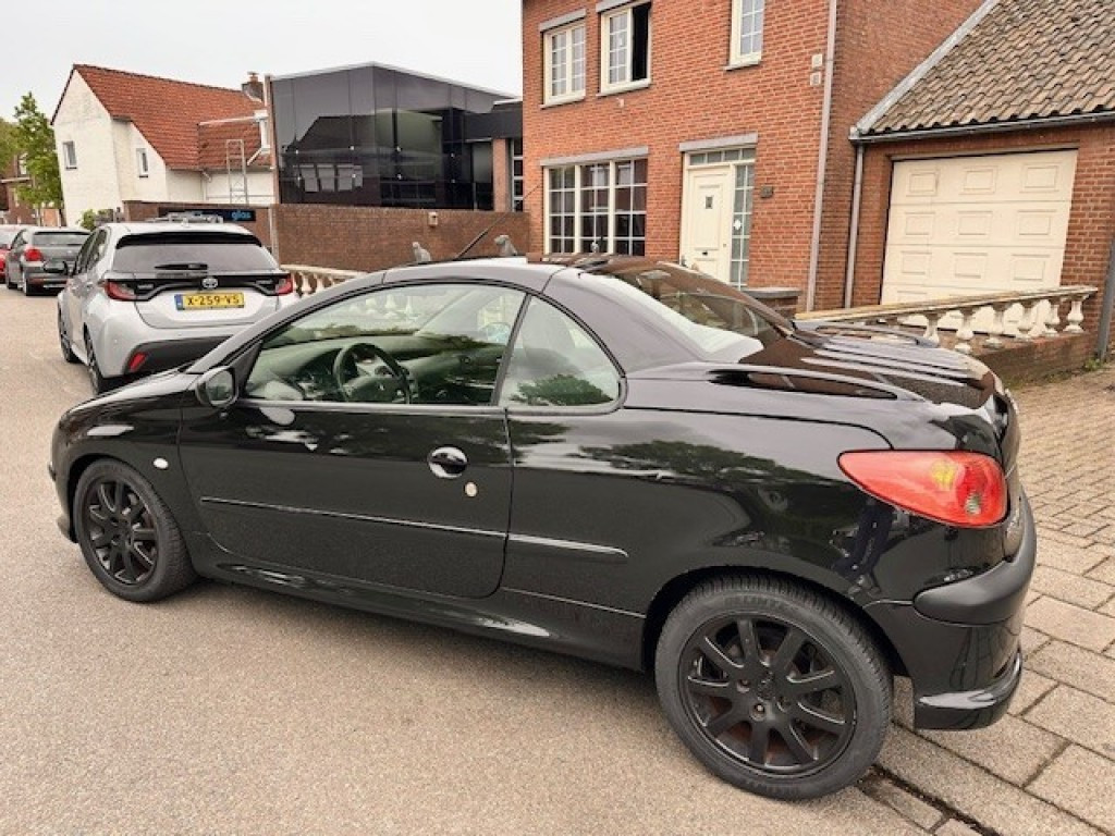 PEUGEOT 206 Cabriolet 2 drs