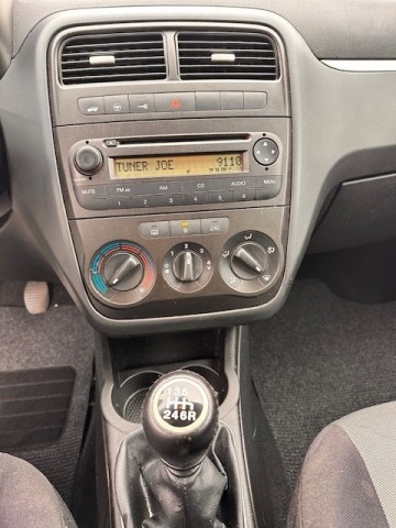 FIAT PUNTO Coupe 4 drs