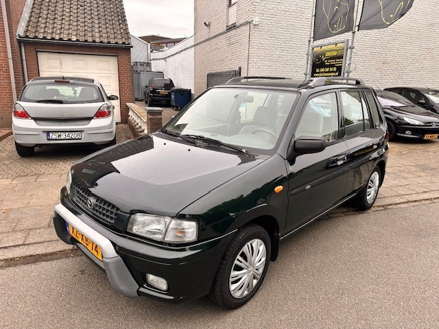 MAZDA DEMIO Stationwagon 5 drs