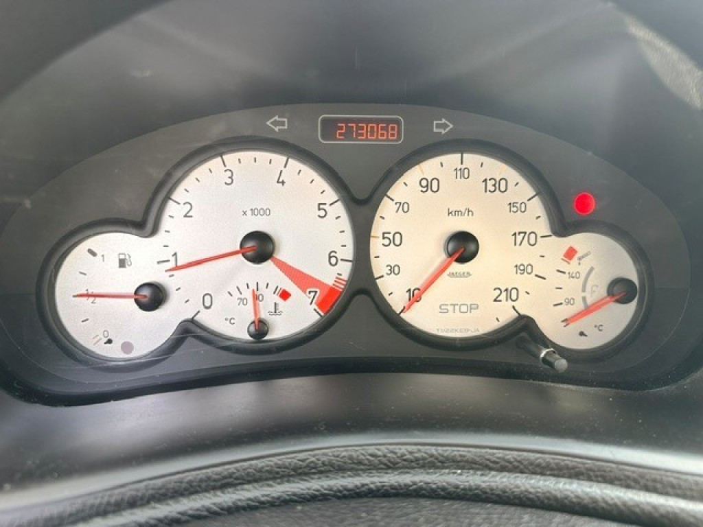 PEUGEOT 206 Hatchback 3 drs