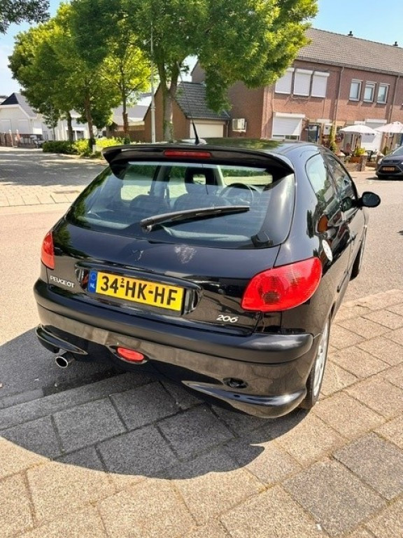 PEUGEOT 206 Hatchback 3 drs